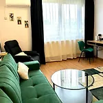 Vestalak Apartment *