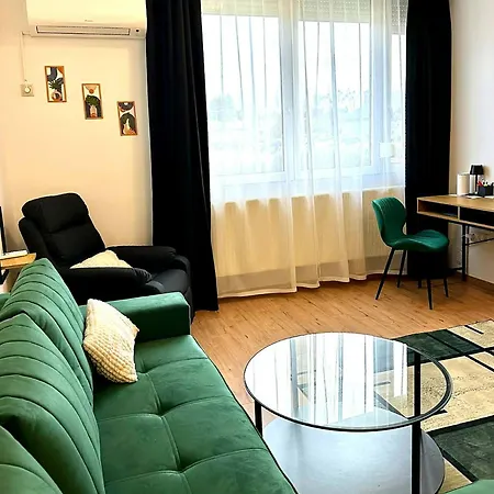 Vestalak Apartman *